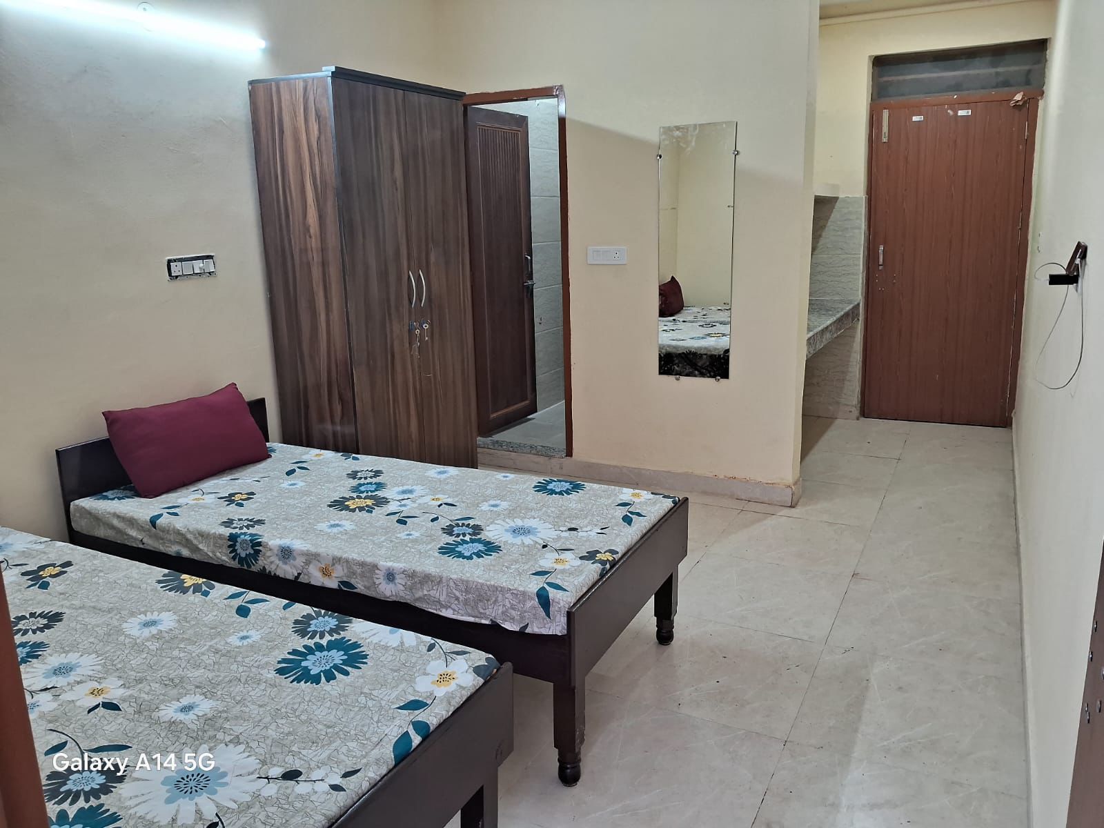 Executive PG Palam Vihar Gurugram